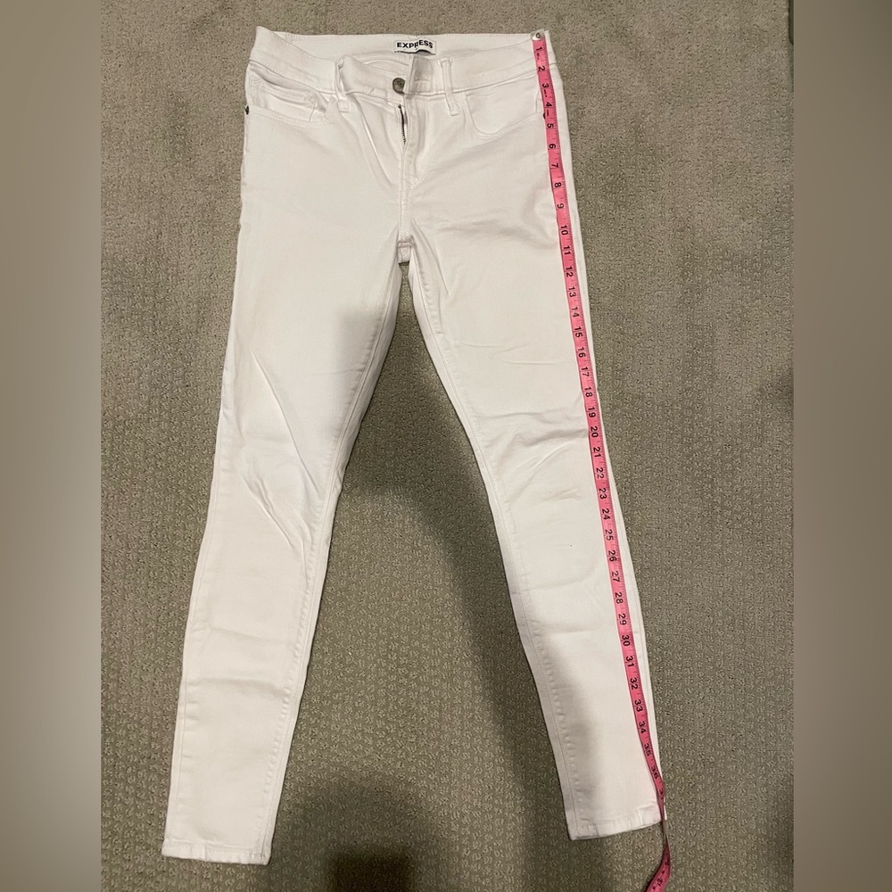 Express white jean legging size 4